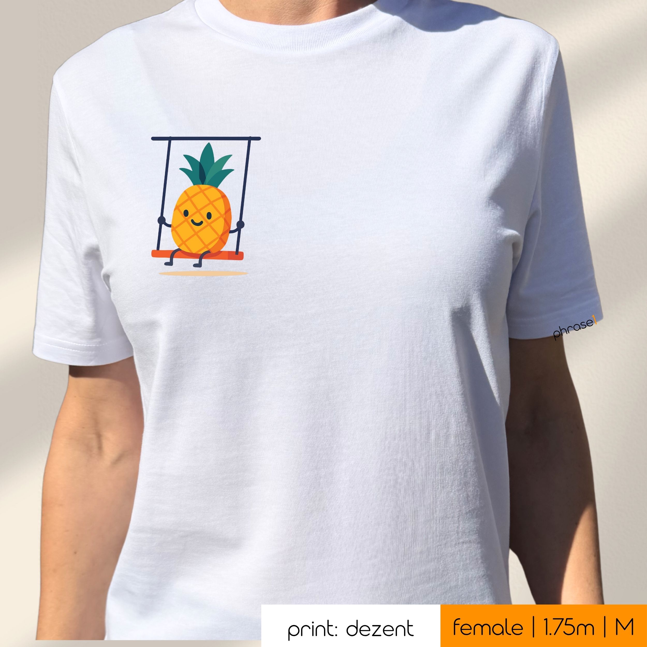 Premium T-Shirt mit Visual "Swinging Pineapple"